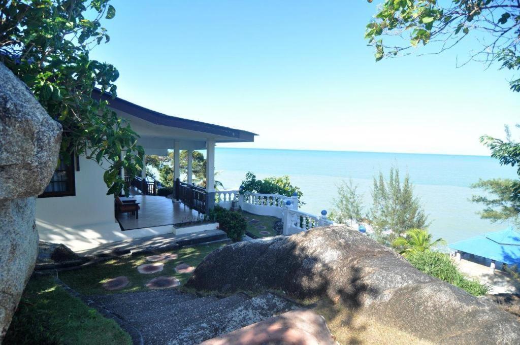 Tanjung Pesona Beach Resort & Spa Sungailiat Bagian luar foto