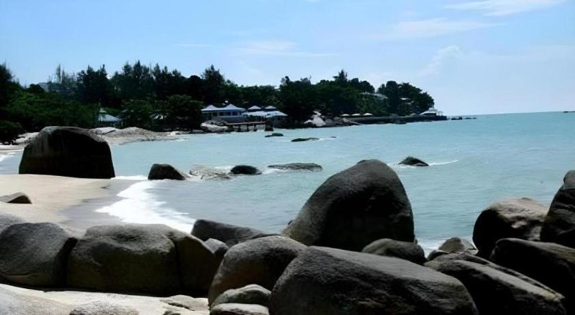 Tanjung Pesona Beach Resort & Spa Sungailiat Bagian luar foto
