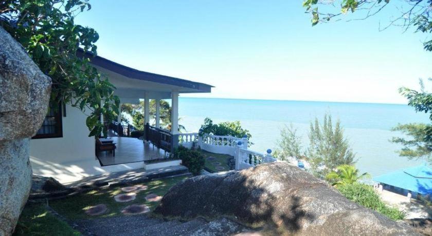 Tanjung Pesona Beach Resort & Spa Sungailiat Bagian luar foto